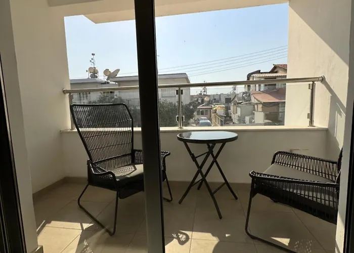 Bachelor Court 1 Apartament Ajia Napa